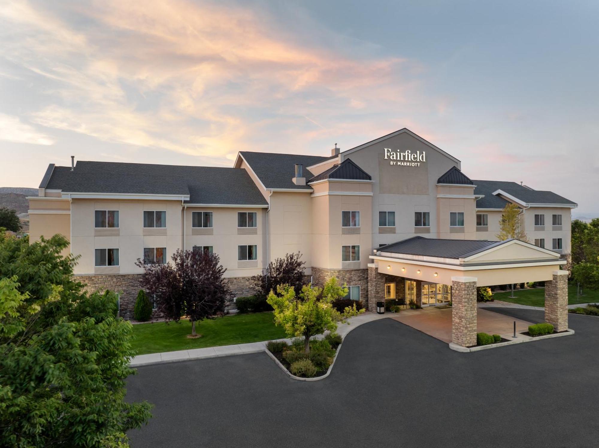 Fairfield Inn & Suites Ричфилд Экстерьер фото