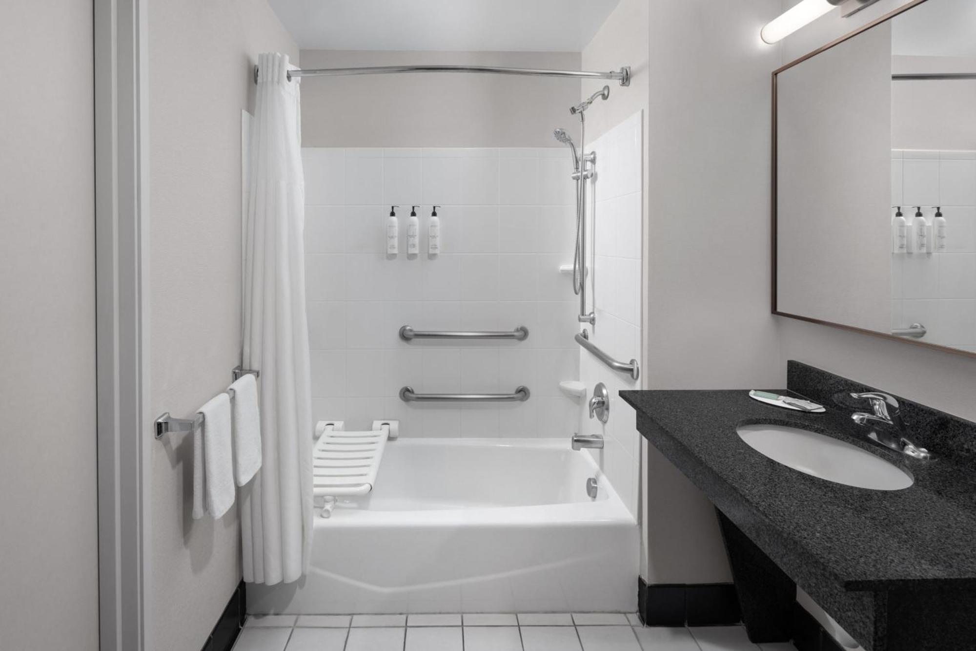 Fairfield Inn & Suites Ричфилд Экстерьер фото